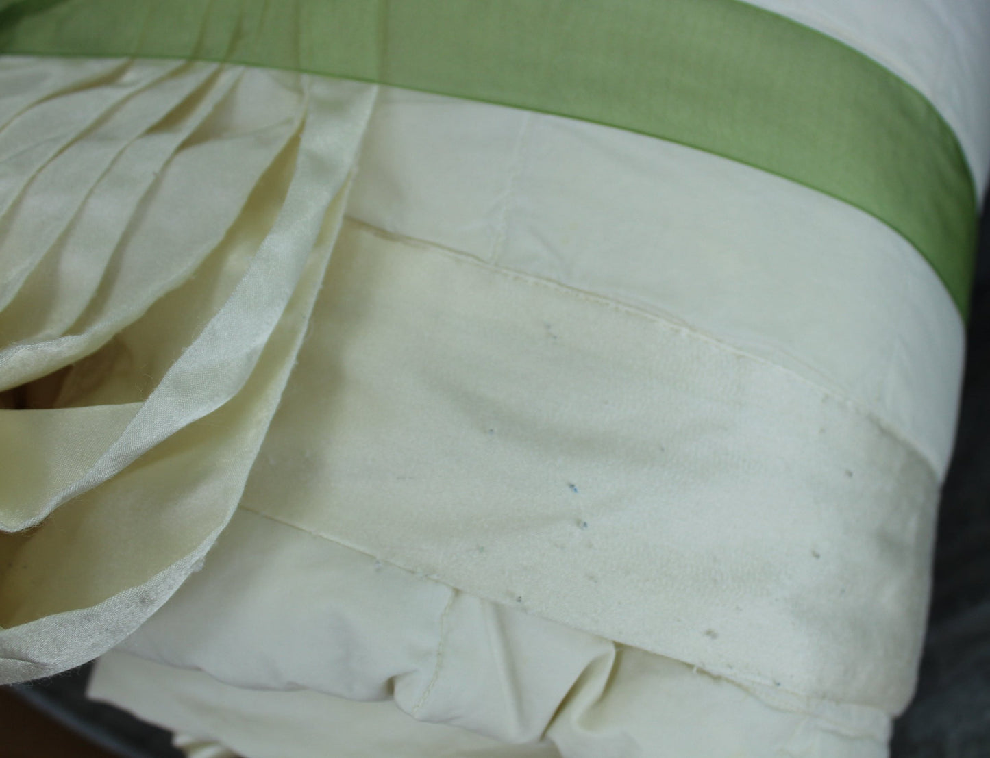 Primaloft Down Alternative Comforter ~ 100" X 88" wide binding