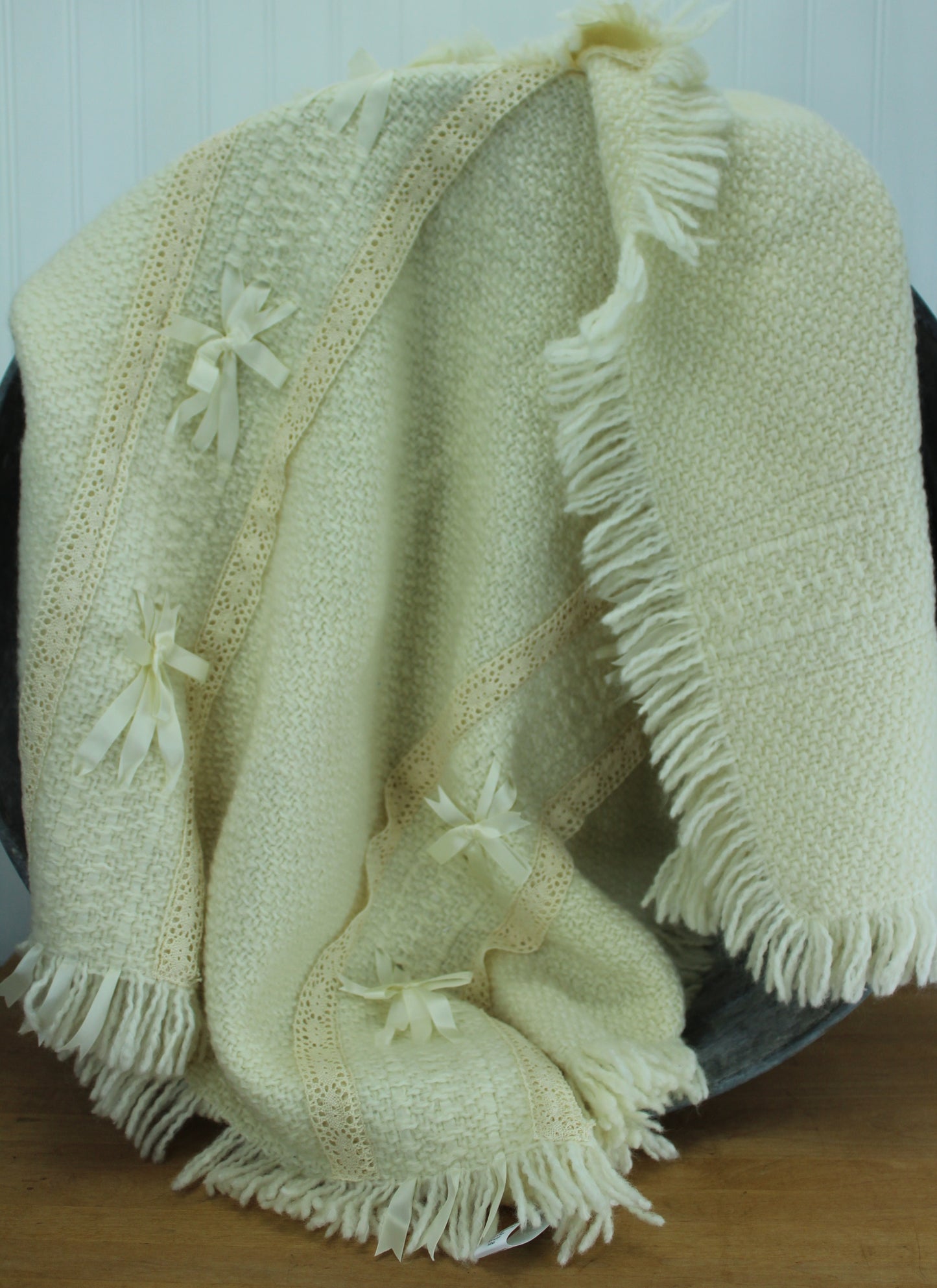 Branigan Weavers Ireland Wool Throw- Shawl Crib Blanket Lace Ribbons excellent as new