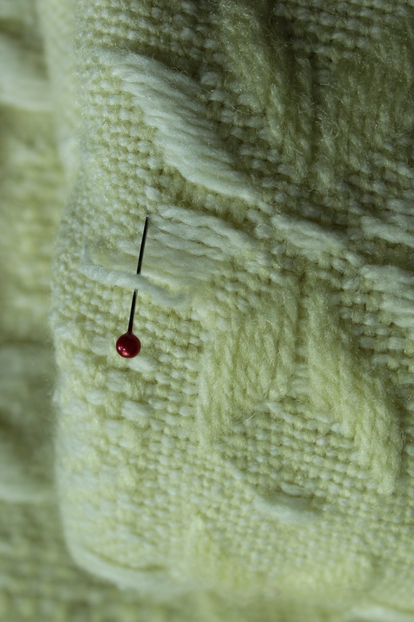 AUGUSTA Bedspread Woven Embroidered Overlay Washable Acrylic Portugal excellent