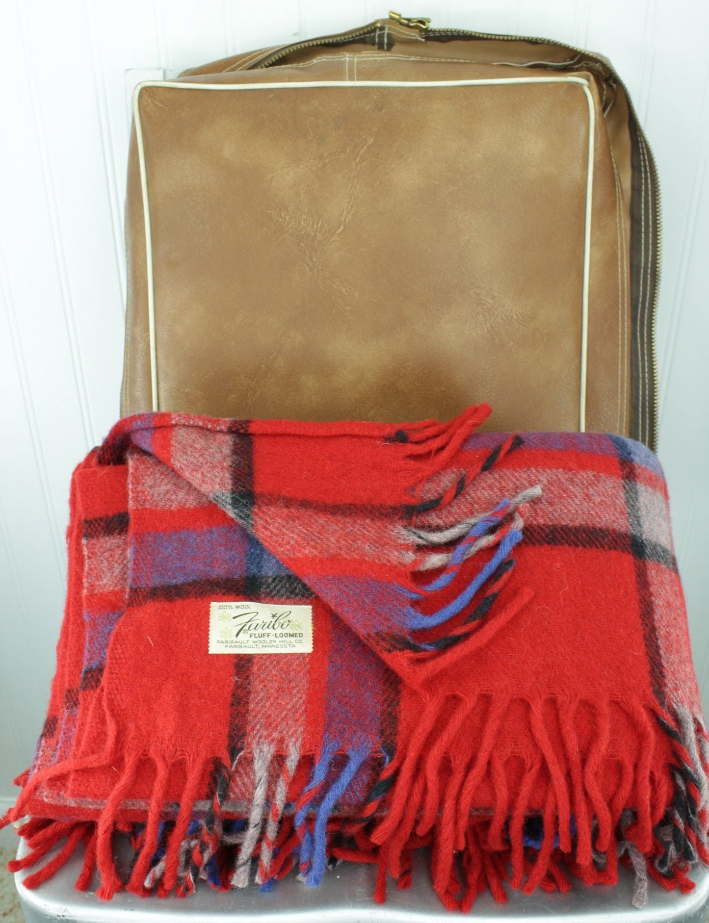 Faribo Wool Vintage Stadium Blanket with Carrier Vintage Red Plaid Fluff Loomed
