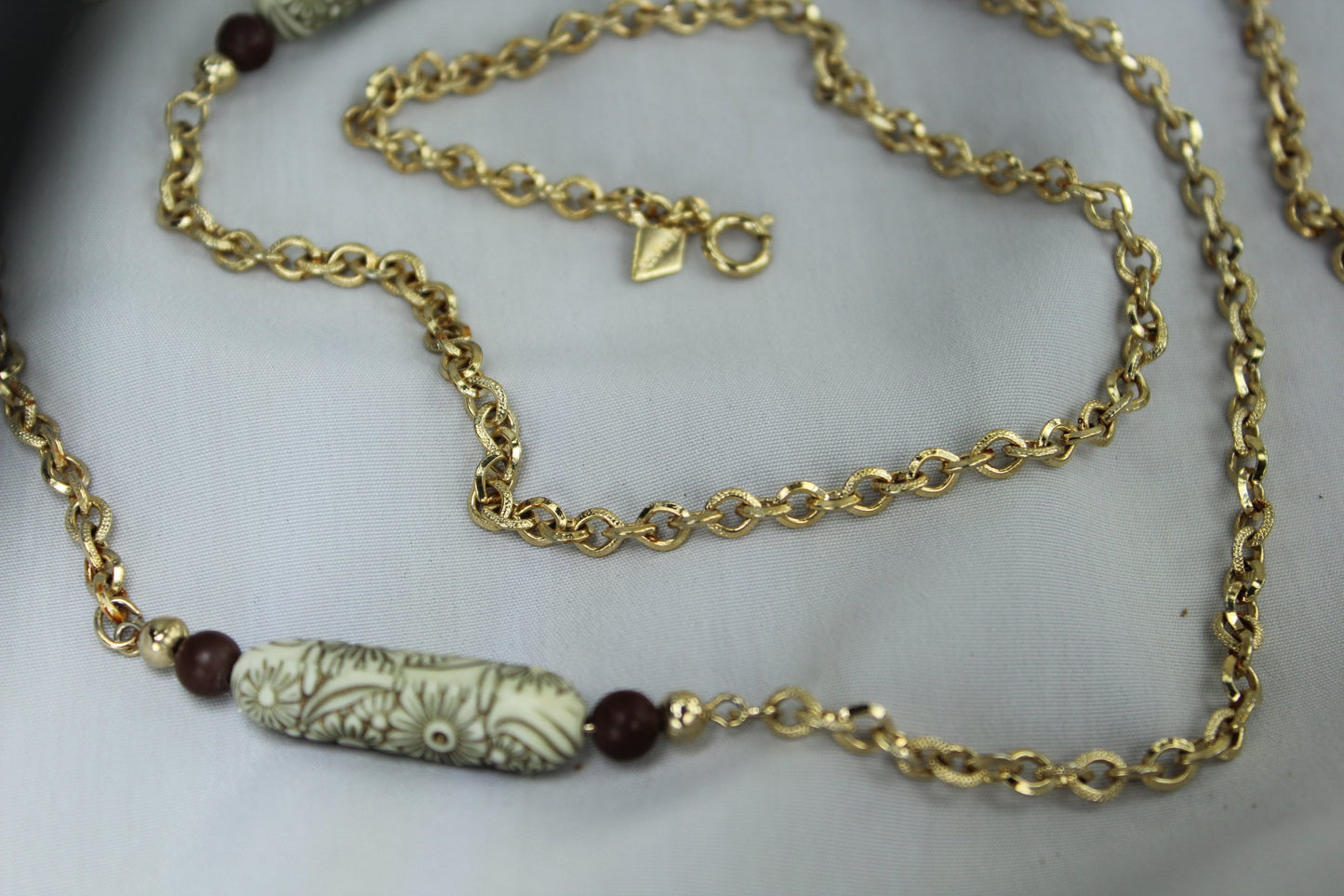 SARAH COV Vintage Necklace Gold Tone Chain Etched Beads wear 2 ways