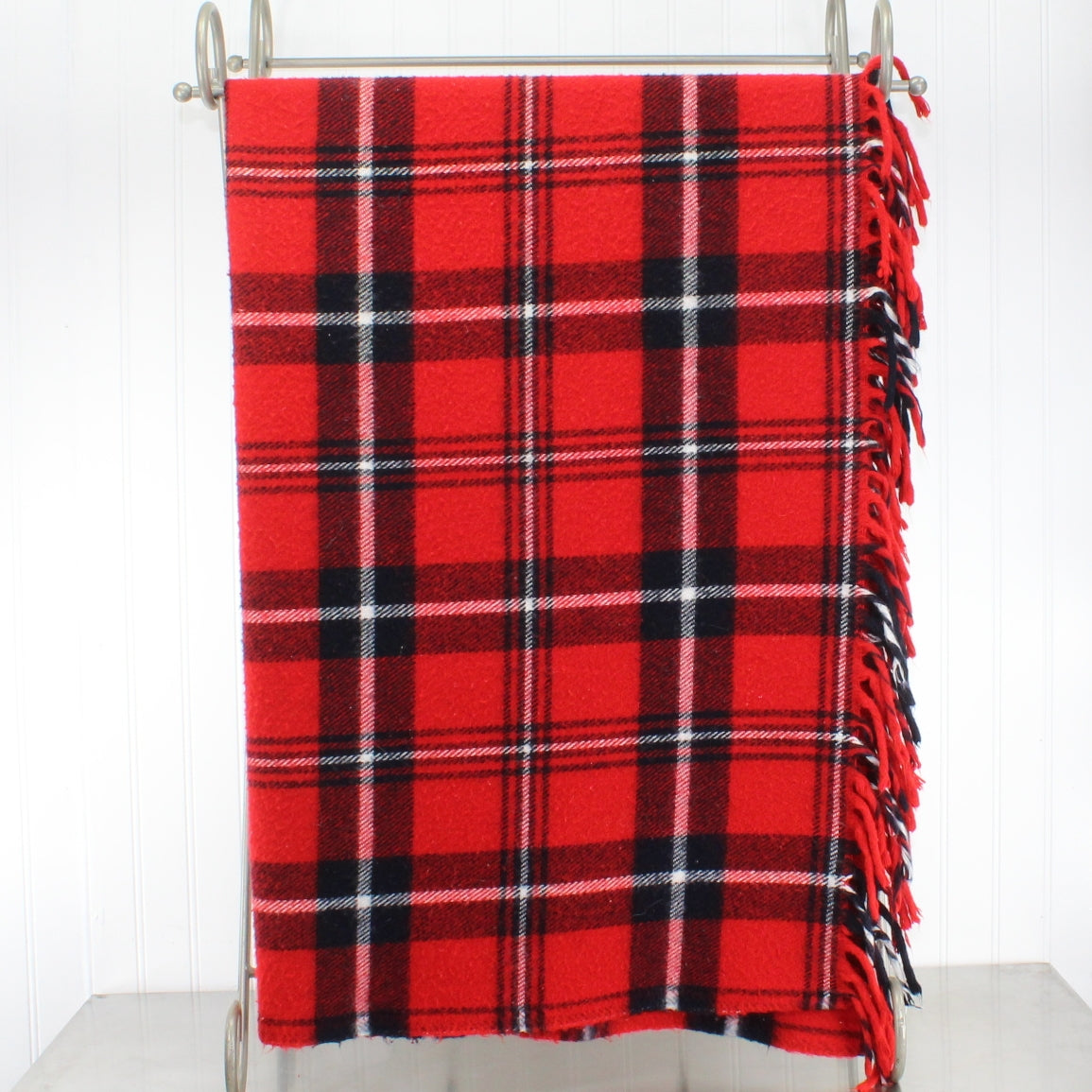 Faribo Classic Red Black Plaid Acrylic Throw Fringed Sides 53" X 38" USA long fringe on sides