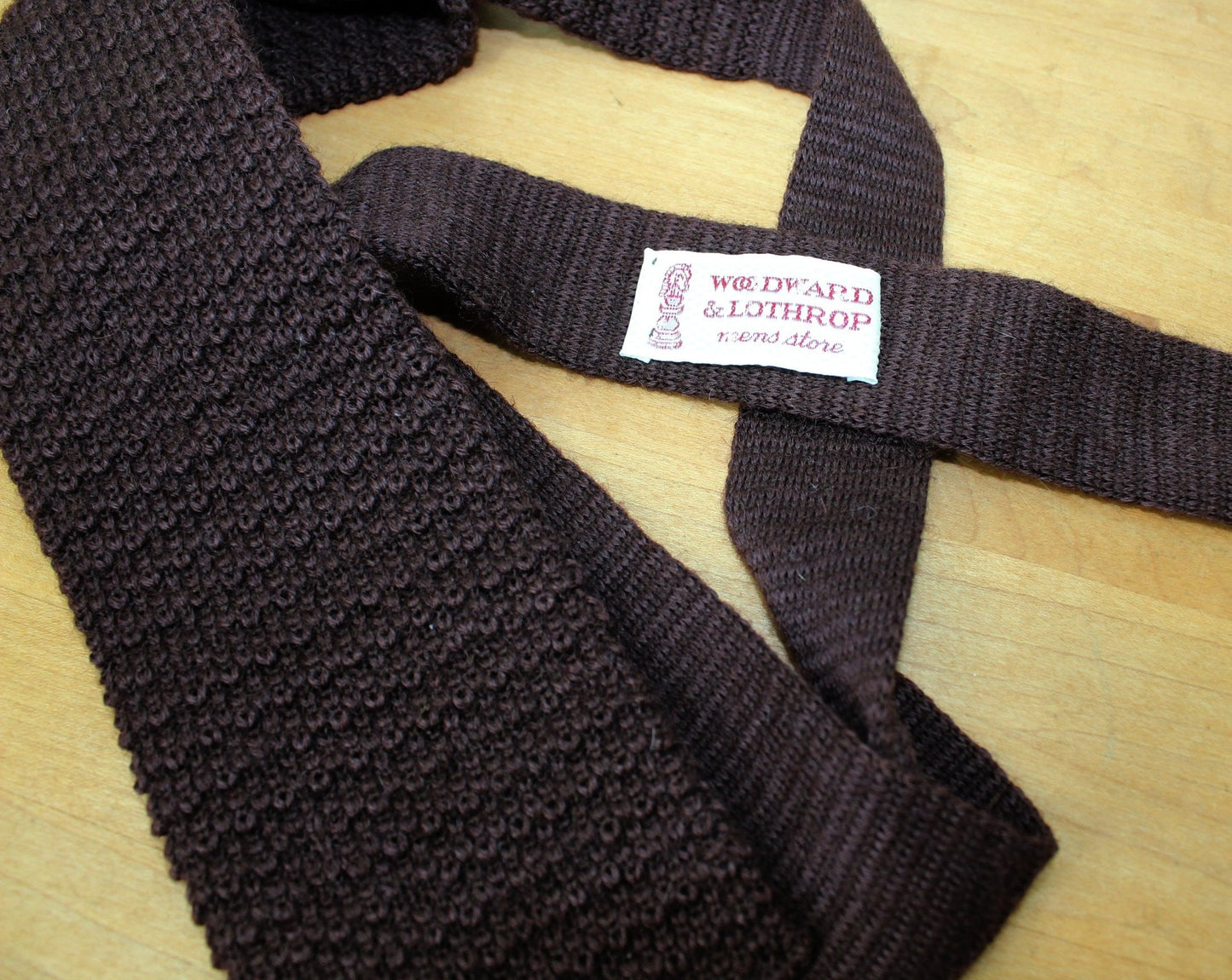 Rooster Rufflernit Necktie - Vintage 1970s Woodward Lothrop - Dark Brown Square Ends narrow neck for tying