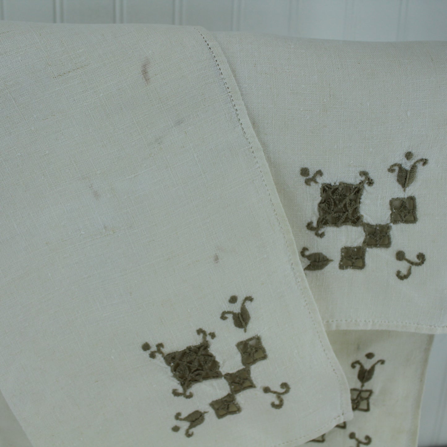 Off White Linen Tablecloth Heavily Embroidered Cocoa Brown Design 8 Napkins napkin detail