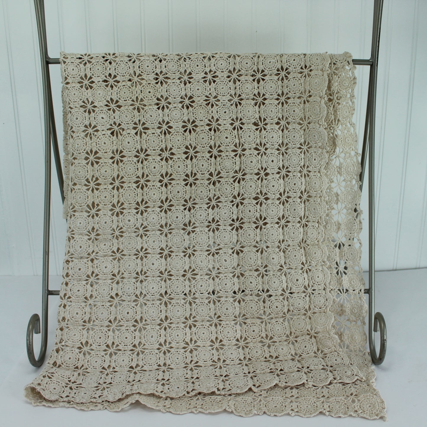 Cotton Fine Pattern Tablecloth Decor Item Heavy Well Crafted 36" Square well crafted hand made crochet