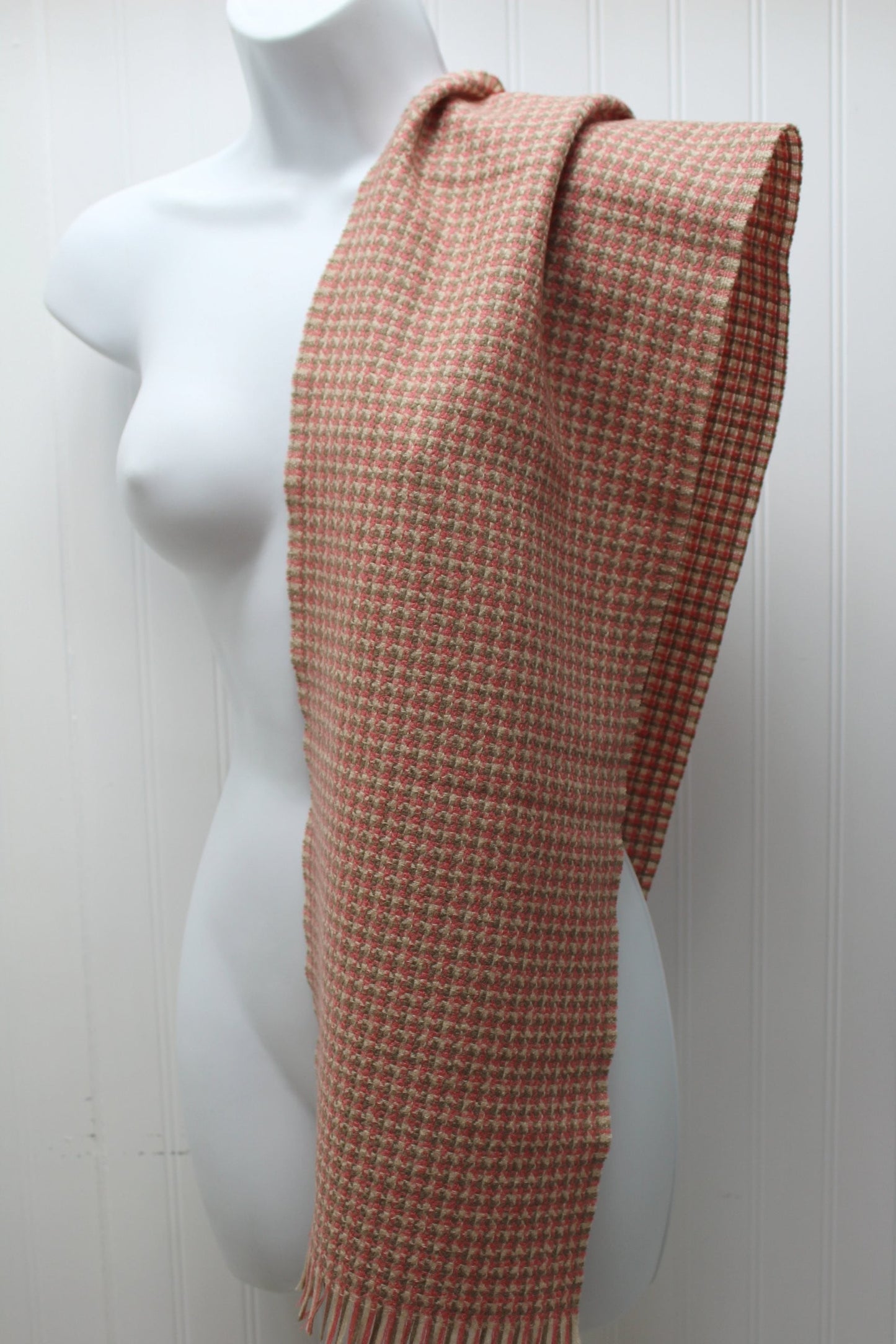 Woodleigh Merino Scarf Woodward & Lothrop Cocoa Rose Bone W Germany classical
