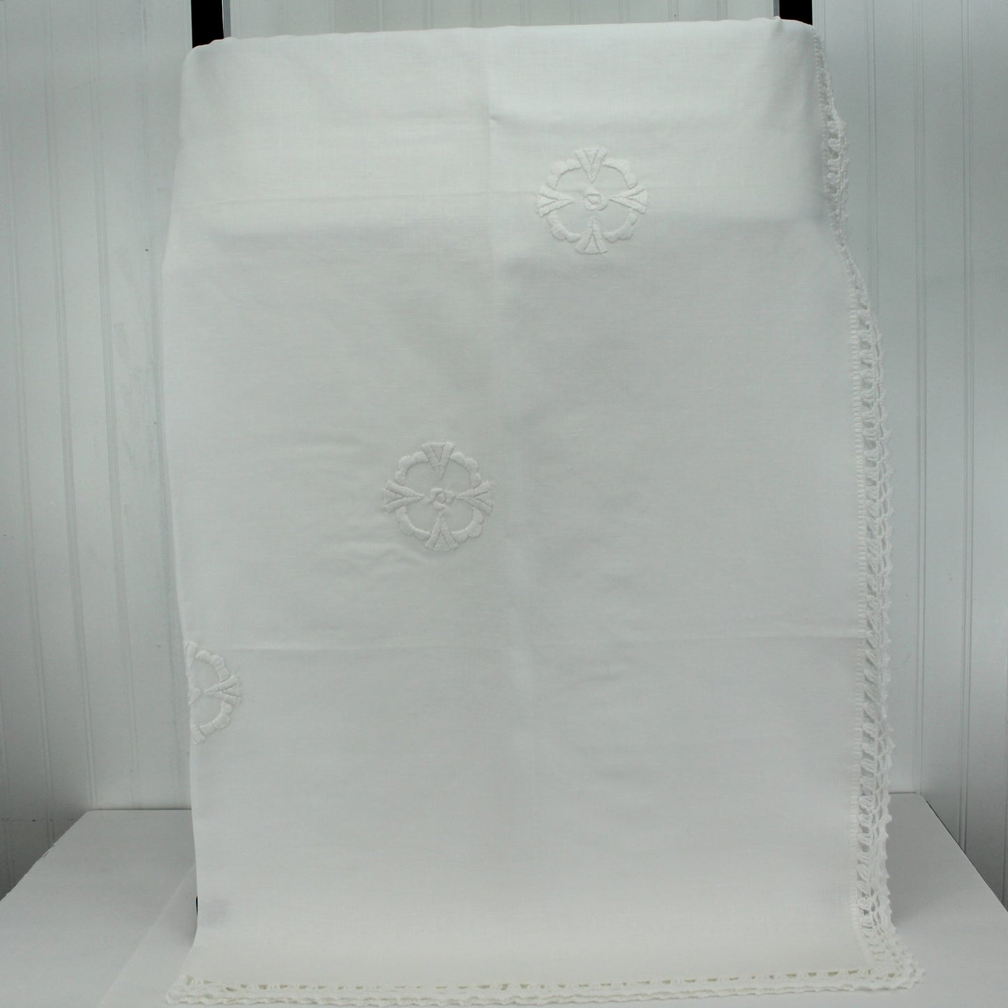 Elegant White Linen Tablecloth Unusual Embroidery Crochet Edging 57" X 47 1/2" scattered designs