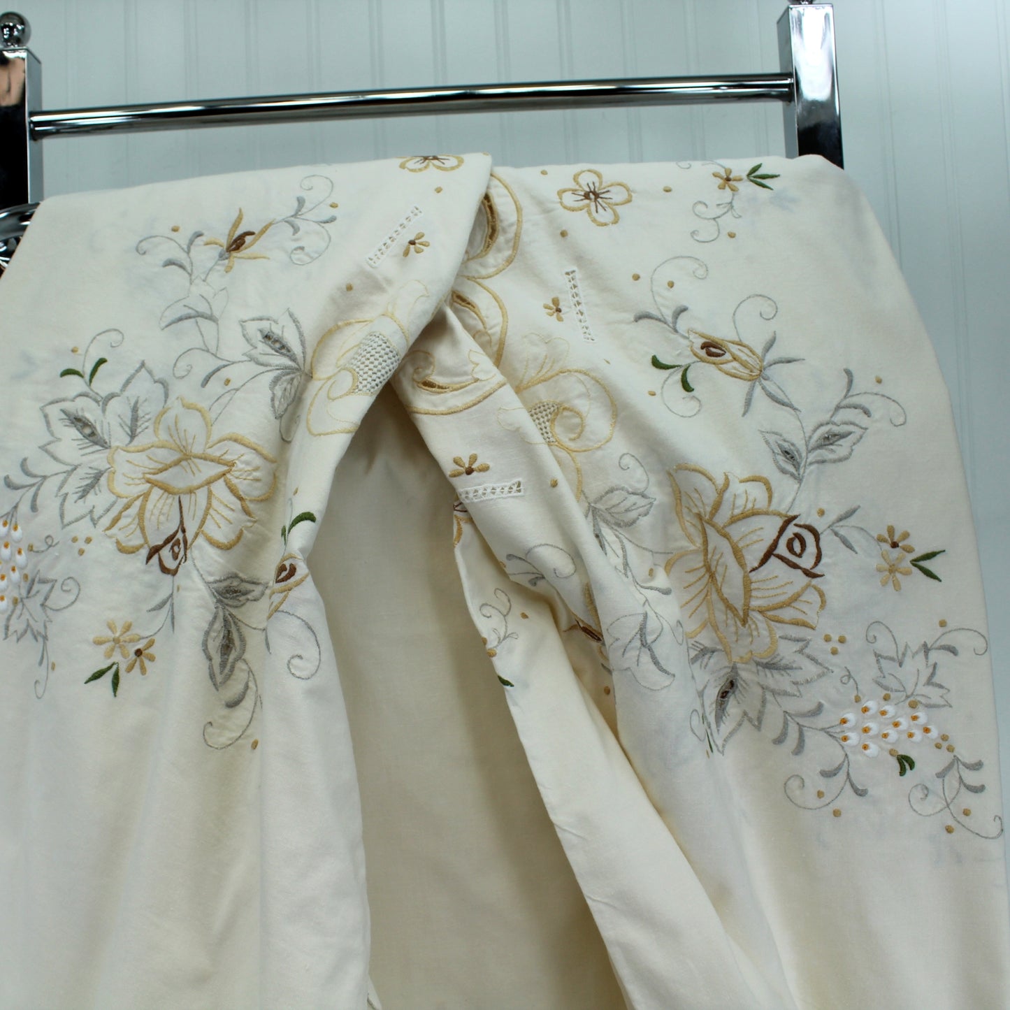 Huge Bone Cotton Tablecloth 10 Napkins Grey Caramel Embroidered 10 Napkins 65" X 132" closeup of embroidery