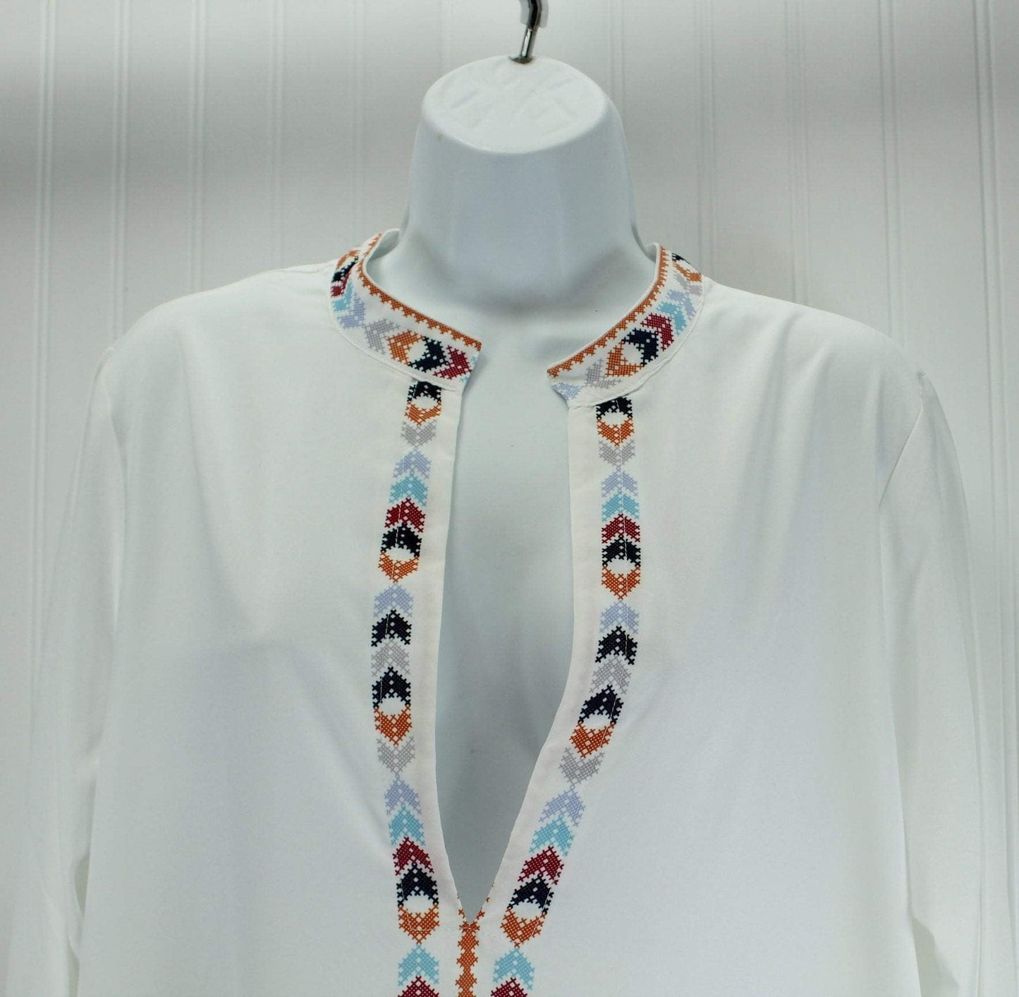 Zanzea Caftan NWT - Long White XL Mandarin Neck Aztec Trim