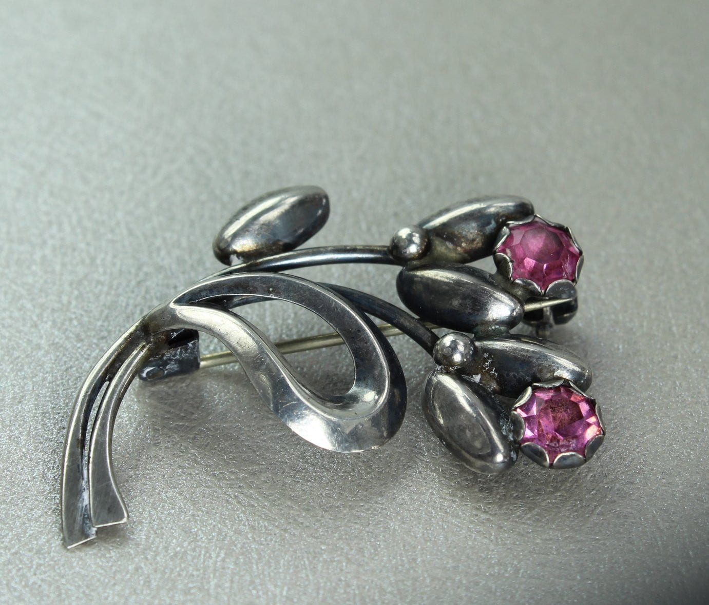 Max Standager Pin Denmark Modernist Sterling Sparkling Pink Prong Set Stones unusual