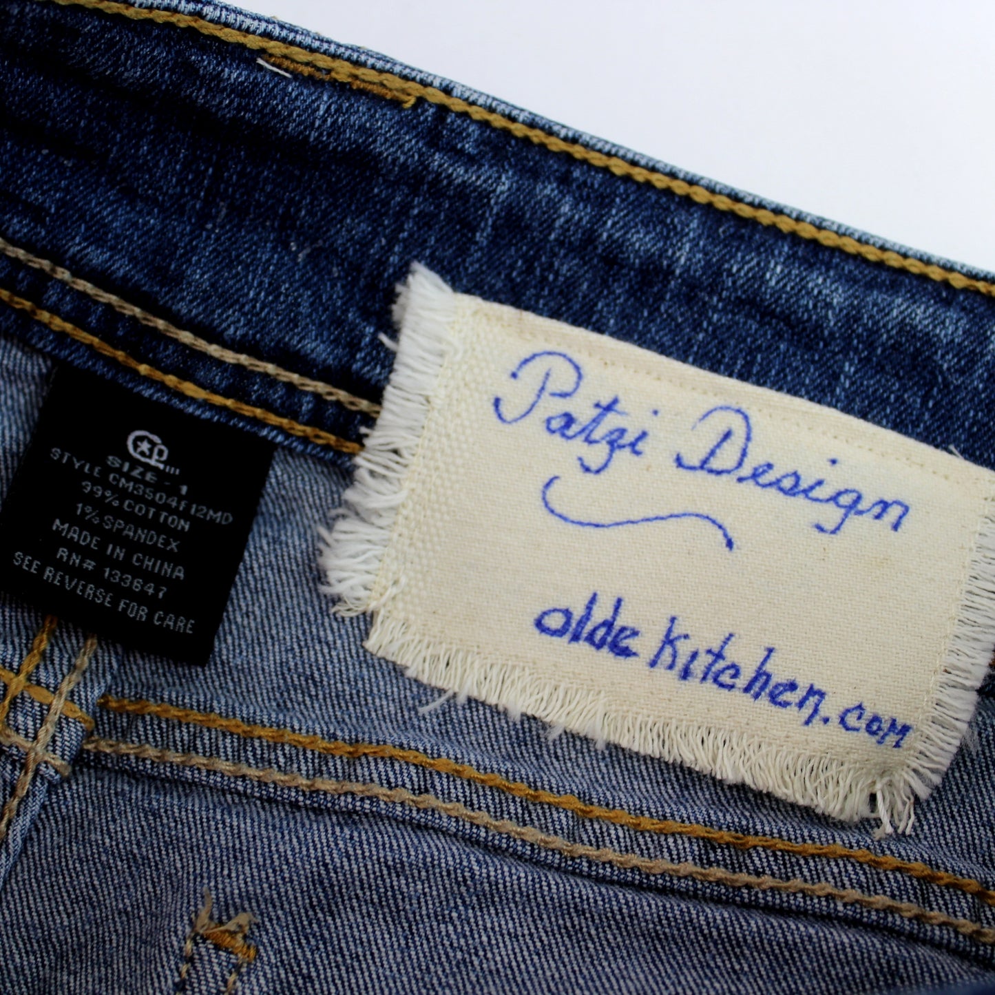 Celebrity Pink Denim Short Low Rise Jeans Patzi Design Enhanced Embroidery celebrity and patzi tags