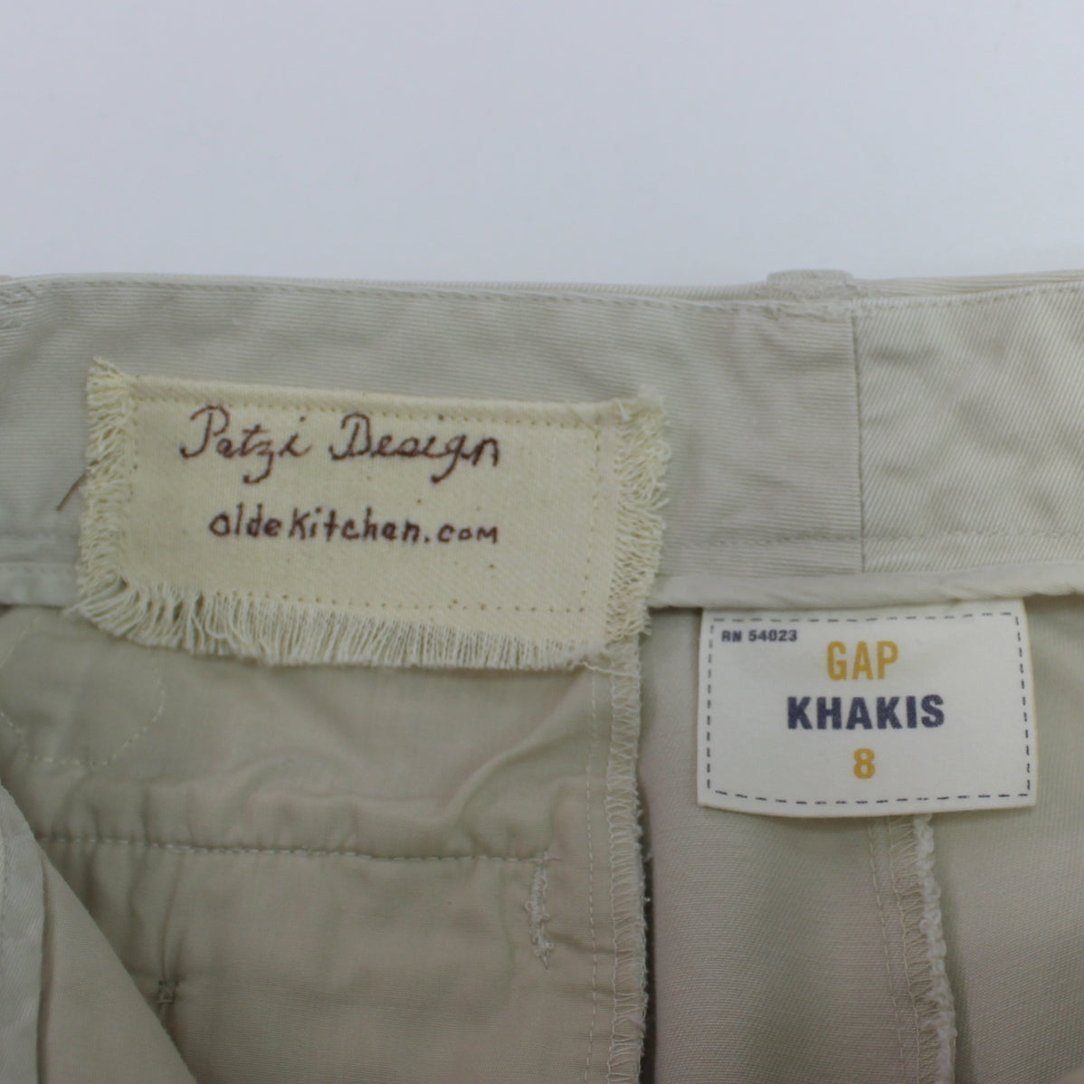 GAP Cotton Khaki Short Pants Patzi Design Enhanced Embroidery Crochet maker and Patzi tags