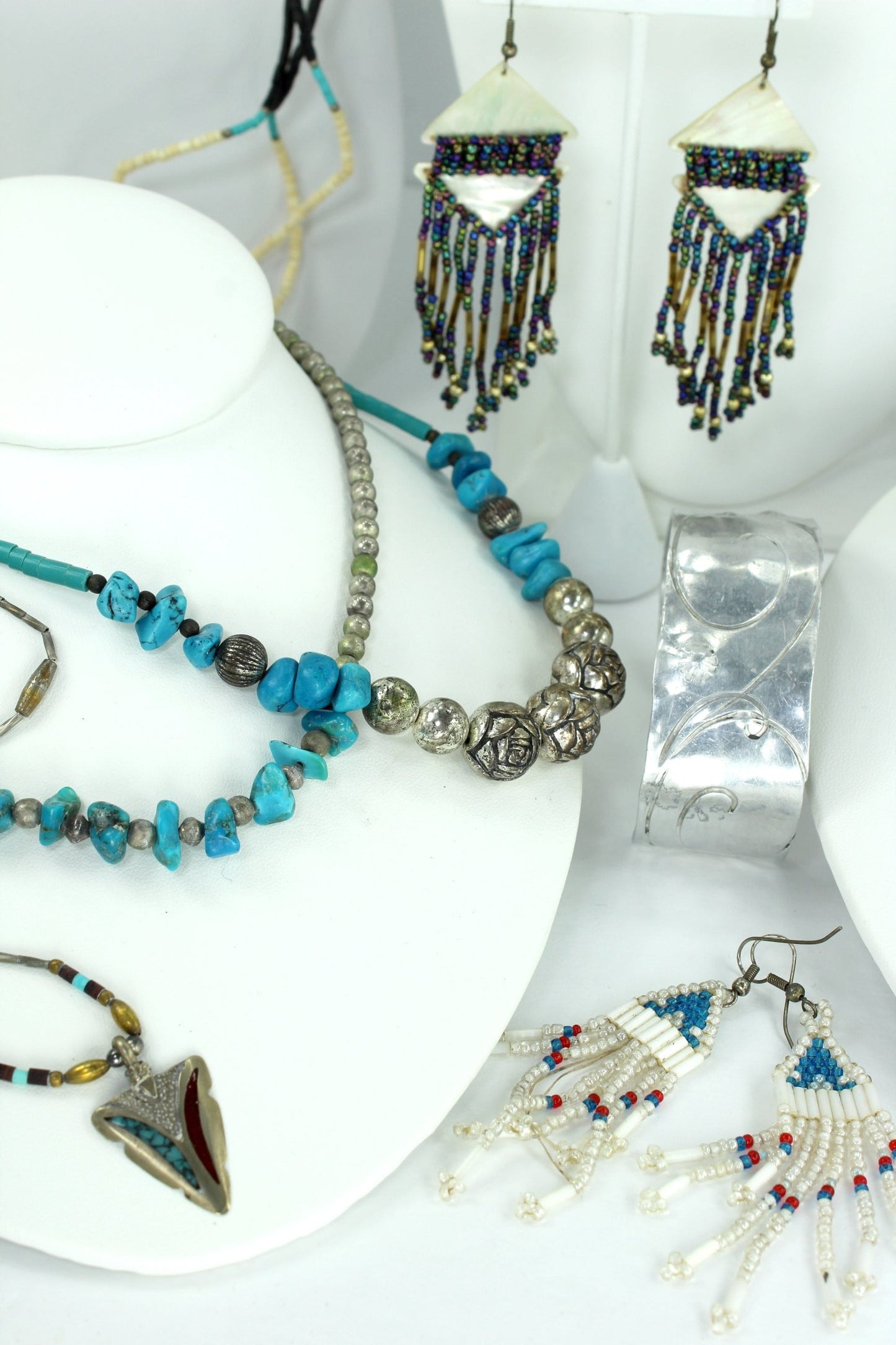 Jewelry Lot 595- Eighteen (18) Pieces Southwest Wearables - Vintage Turquoise & Beads - Olde Kitchen & Home