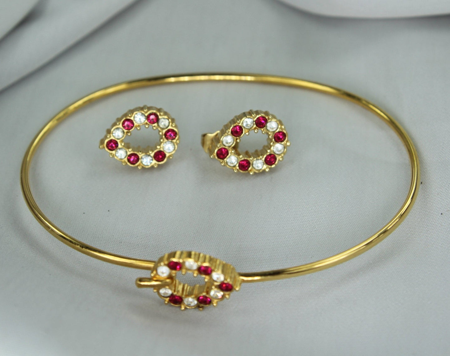 Red Crystal Bracelet Matching Earrings Wire Bangle Post Earrings fashion