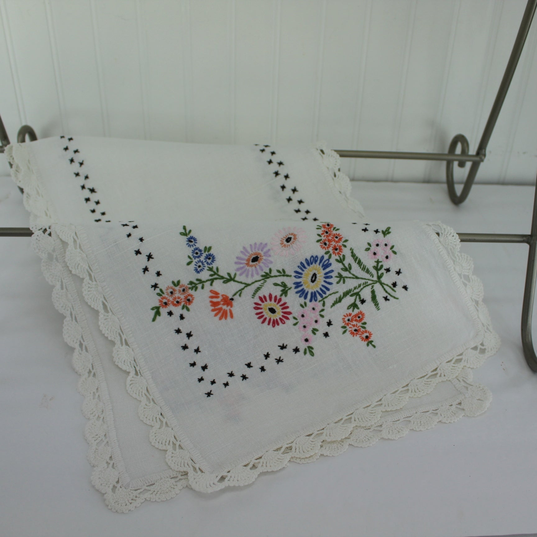 Heavy Linen Table Runner Intricately Embroidered Mid Century 39" X 12" closeup of floral design