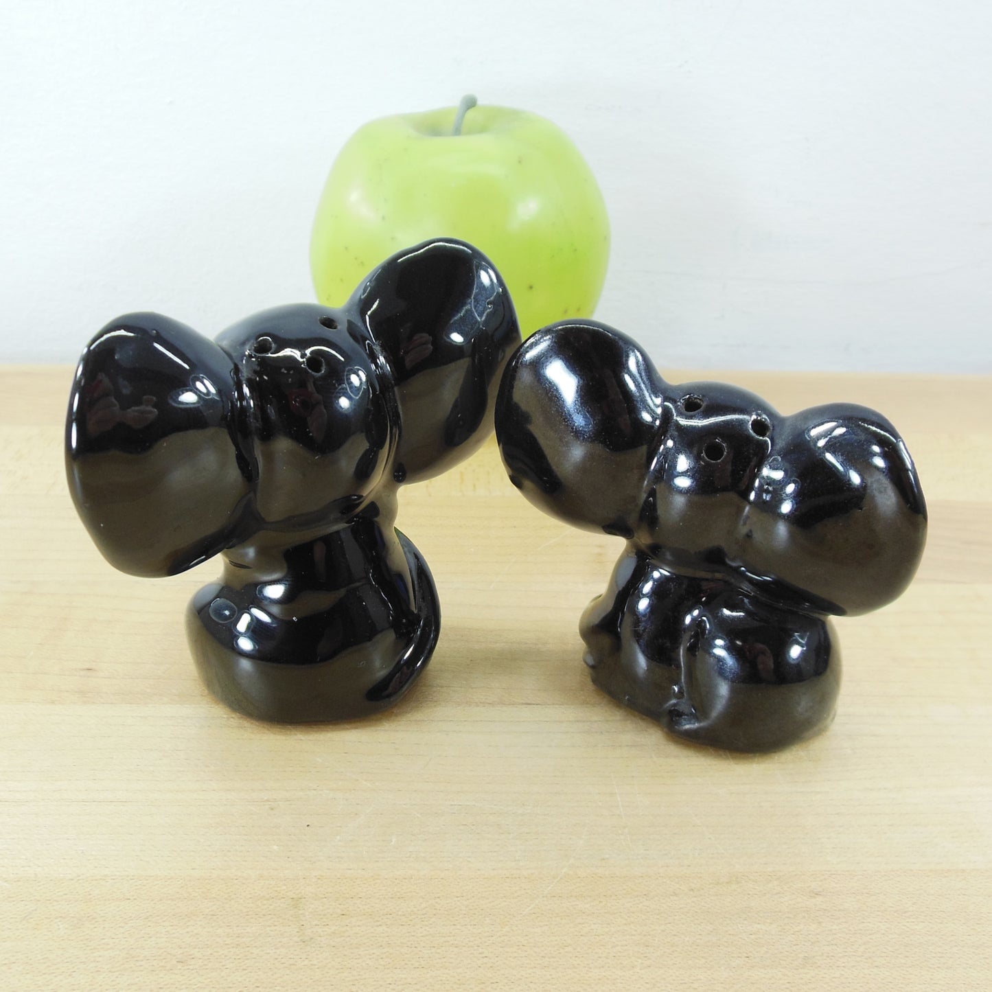 Salt & Pepper Shakers Ceramic Black Big Ear Mice Red Bows Japan Vintage