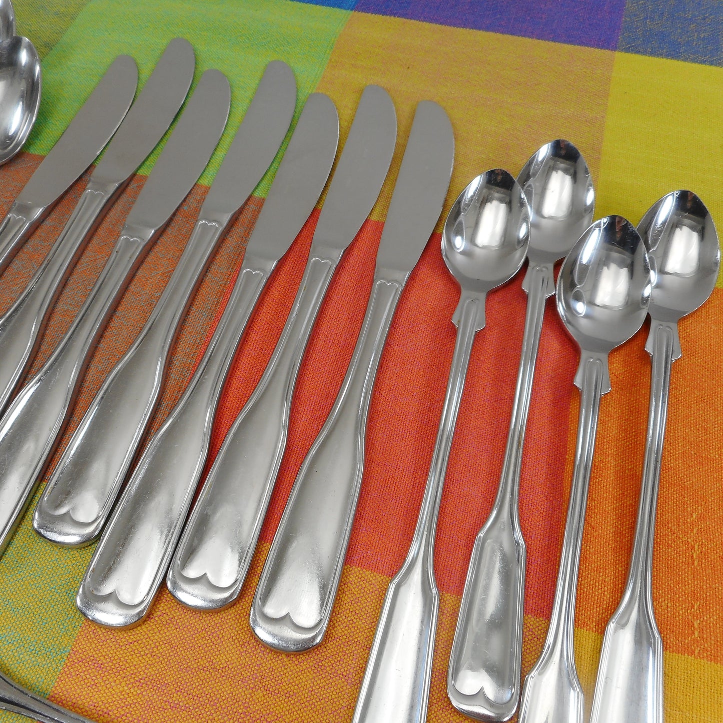 Reed& Barton Rebacraft Kenmore Stainless Flatware 28 Pieces vintage