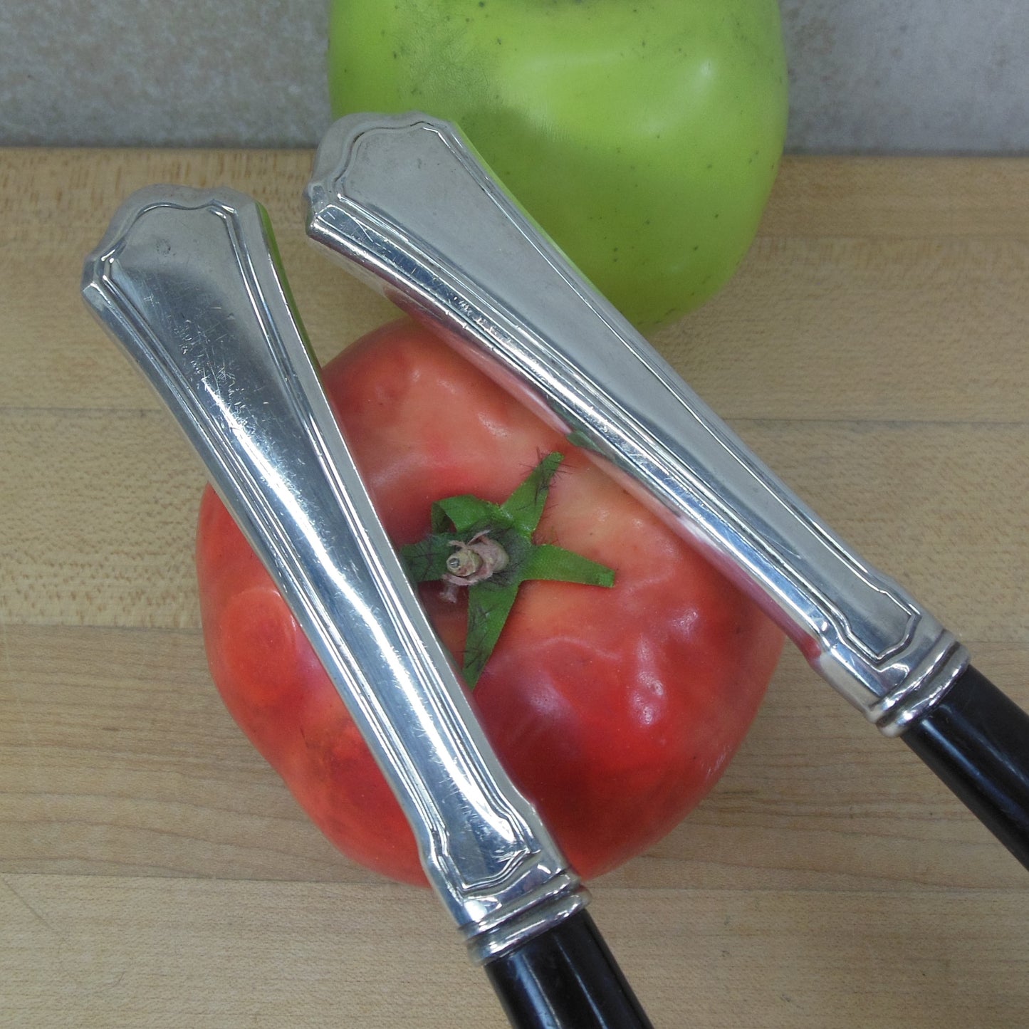 Wallace Silver Washington Sterling Handle Salad Servers Black Nylon Plastic Vintage
