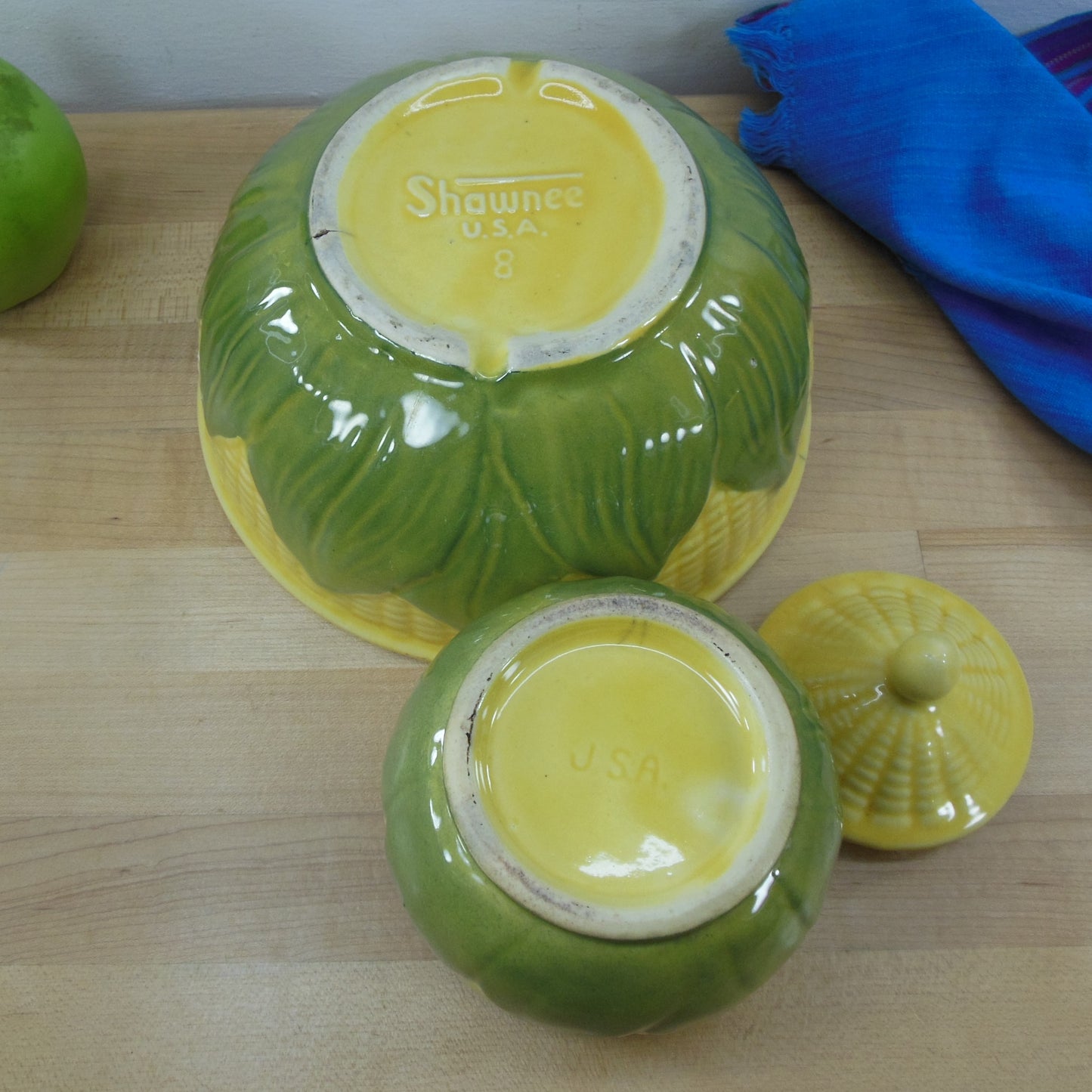 Shawnee Pottery Corn Pattern Mixing Bowl 8" and Sugar Bowl Green Yellow
