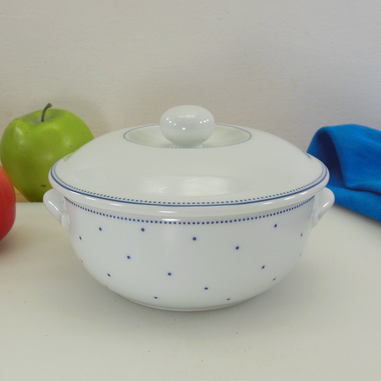 Arzberg Germany Porcelain Lagoon Lagune Blue Dot Small Covered Casserole