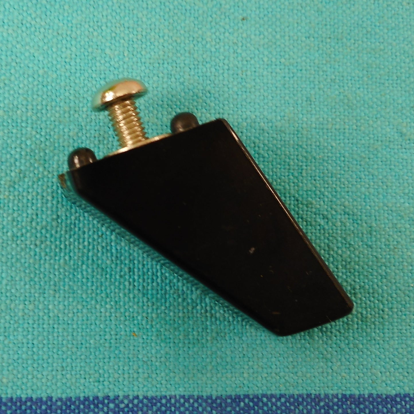 Sunbeam Party Grill Model 870 Used Replacement Part - Leg