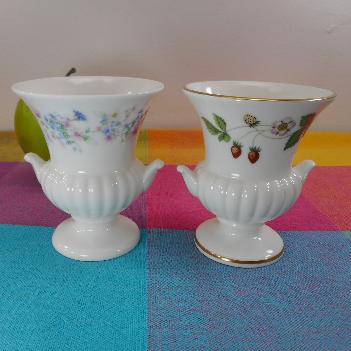 Wedgwood England Fine Bone China 2 Small Urns - Pastel Flowers & Strawberries