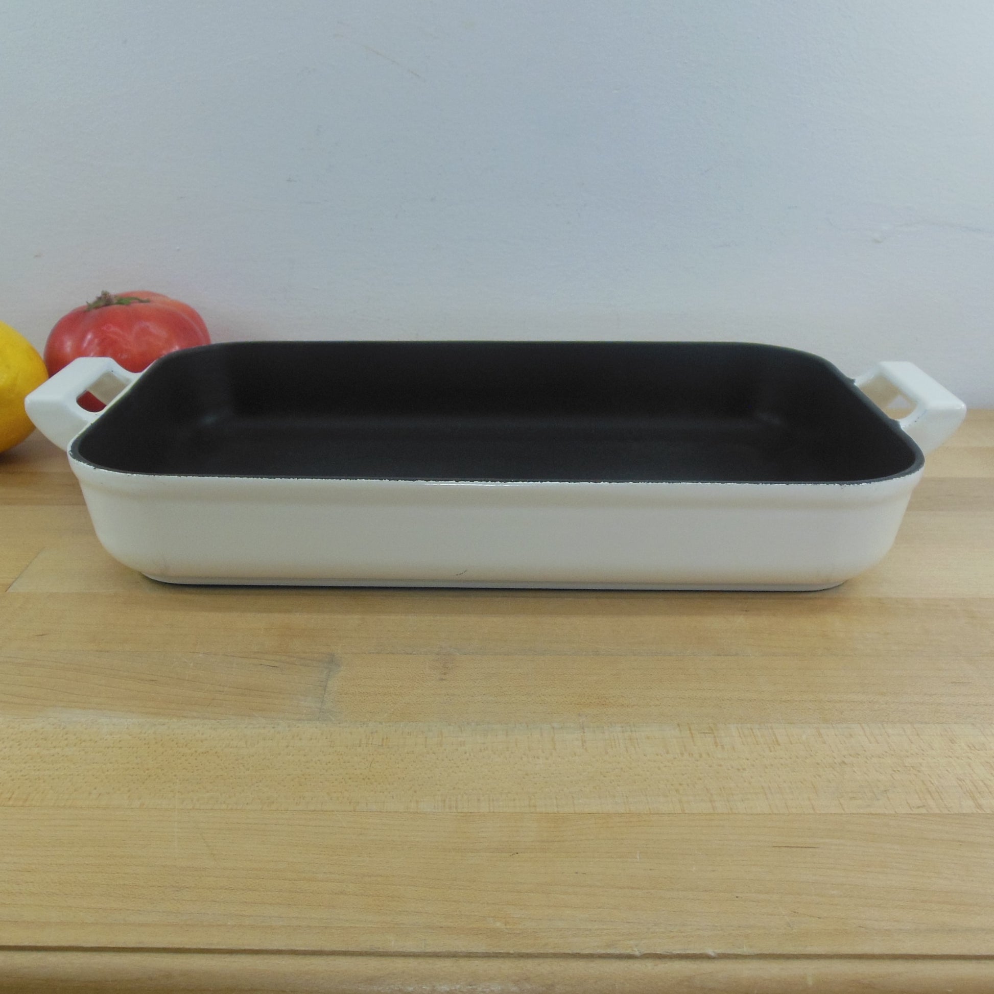 Club Colorcast Waterford Ireland Cast Iron White Enamel Casserole Baking Pan #11
