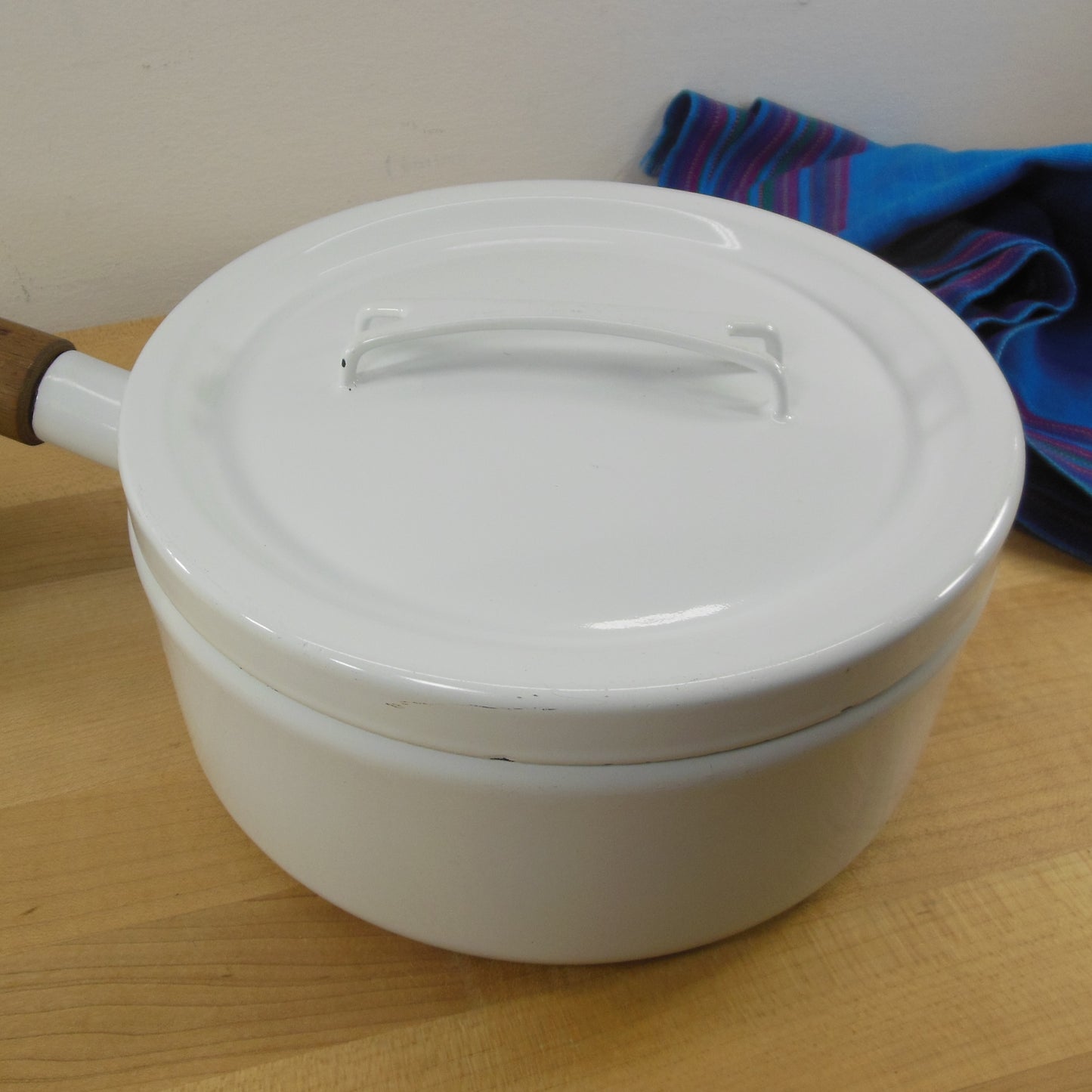 Arabia Finel Seppo Mallat White Enamelware 3 Quart Saucepan Lid