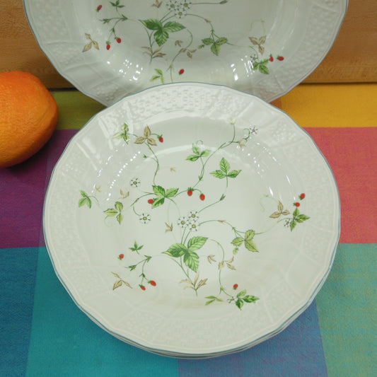Mikasa Strawberry Fair Antique Green - 4 Rim Soup Bowls