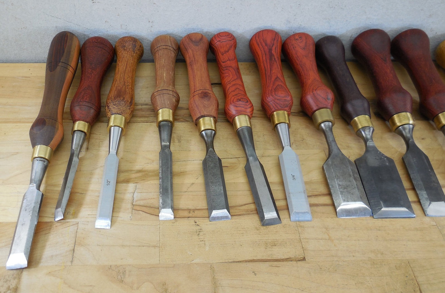 Estate 30 Vtg. Lot Tang Wood Chisels Bench With Custom Steve Wus Wood Handles