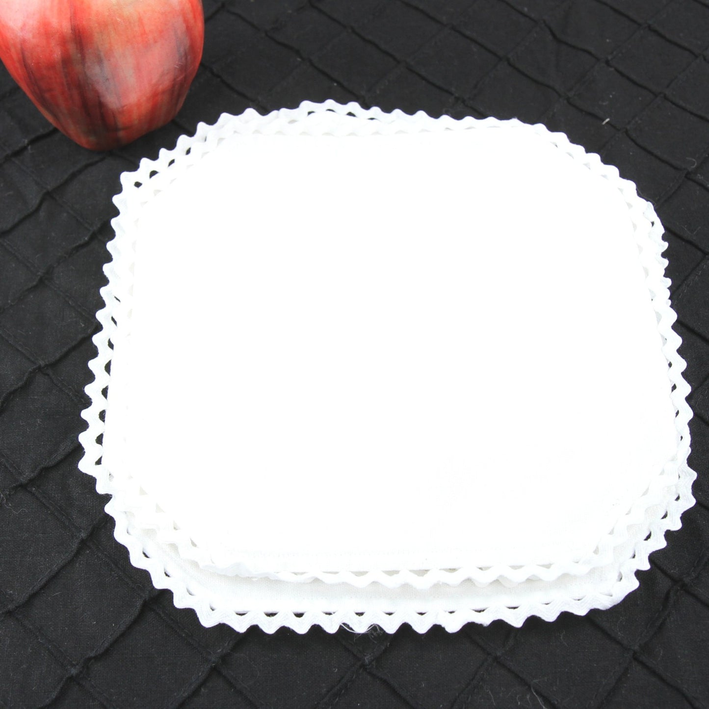 Collection Set of 4 Treasure Linen/Cotton Bags Rick Rack Trim
