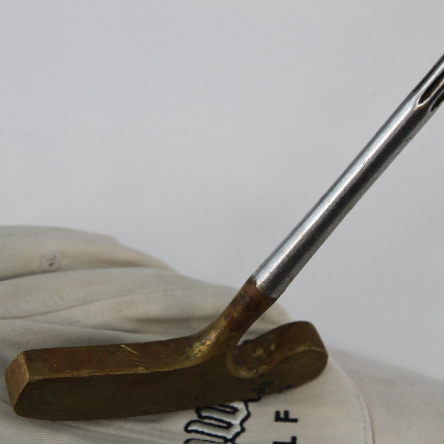 Acushnet Bulleye John Ritter Jr OS M5P Putter Brass Mallet Leather Grip Ambidex