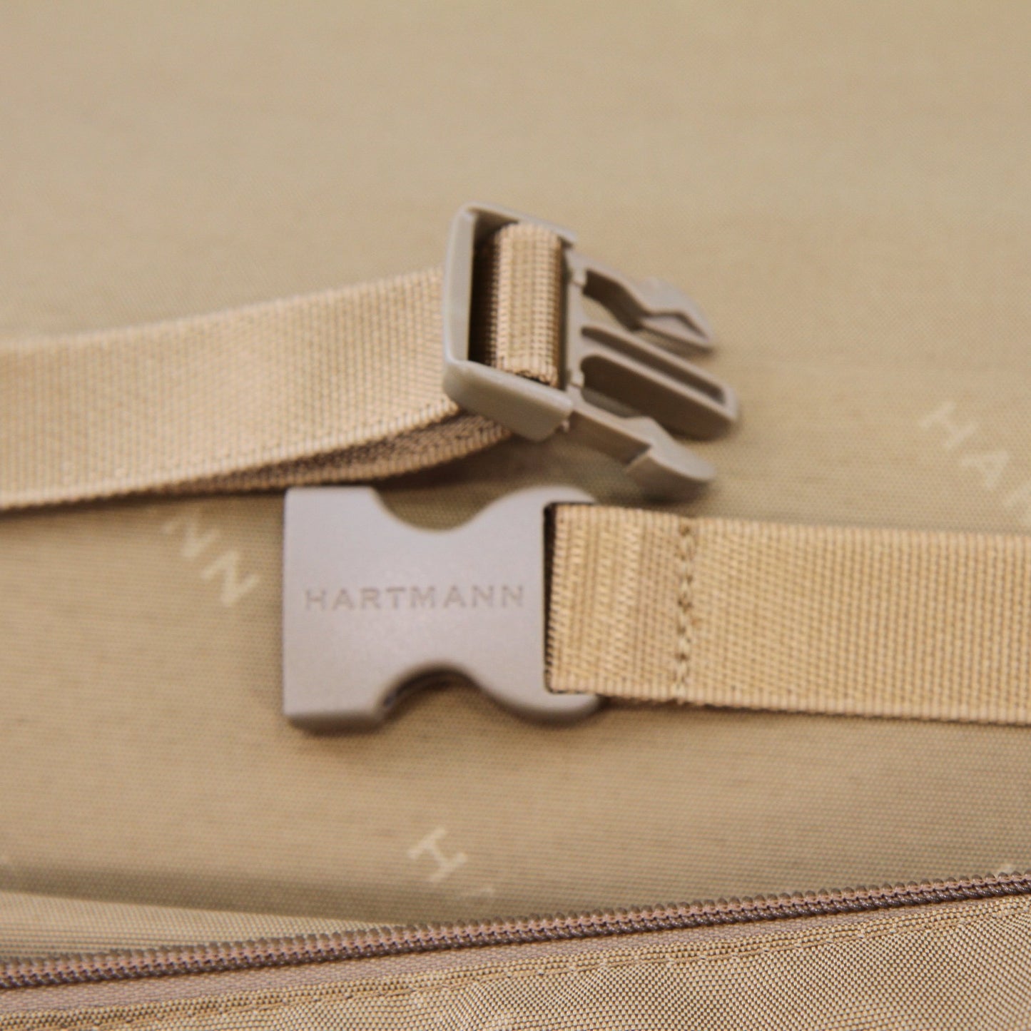 Hartmann Nylon Rolling Suitcase w/Insert 22 X 18 X 10 (50") Needs One Wheel