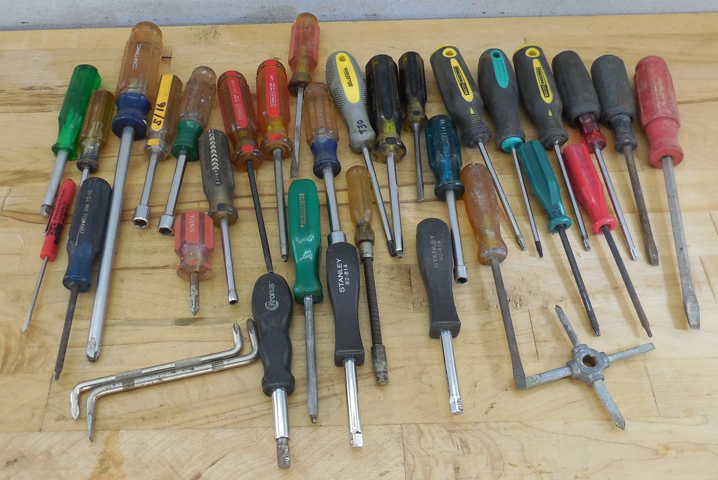 Estate 34 Lot Screwdriver Nut Driver Twerx Tools - Stanley Craftsman Others