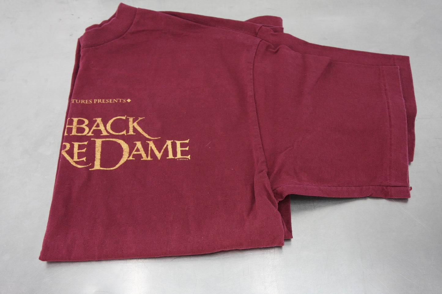 Vintage Tee Shirt Disney Pictures Hunchback of Notre Dame XL