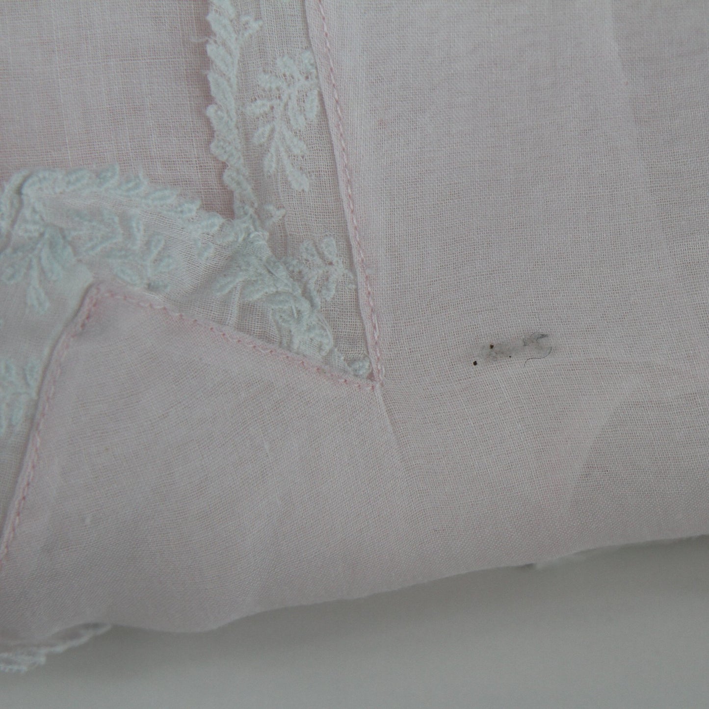 Vintage 1940s-50s Pink Organdy Embroidered Dress Lace Trim Hand Sewn Hem