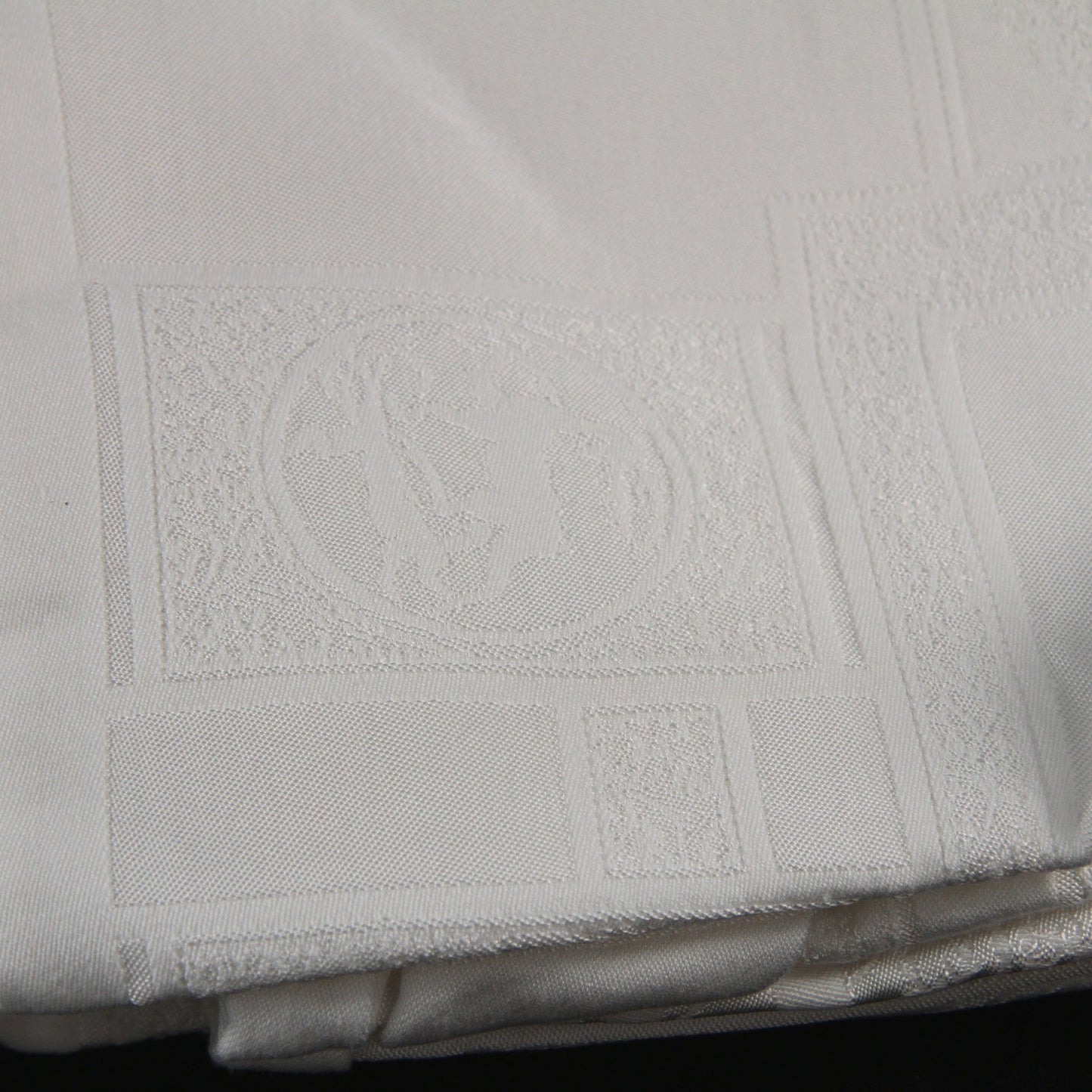 Two Lots of 8 Napkins, Total 16, Damask 18 x 17,  Linen 16 x 15, Baltman, Italy