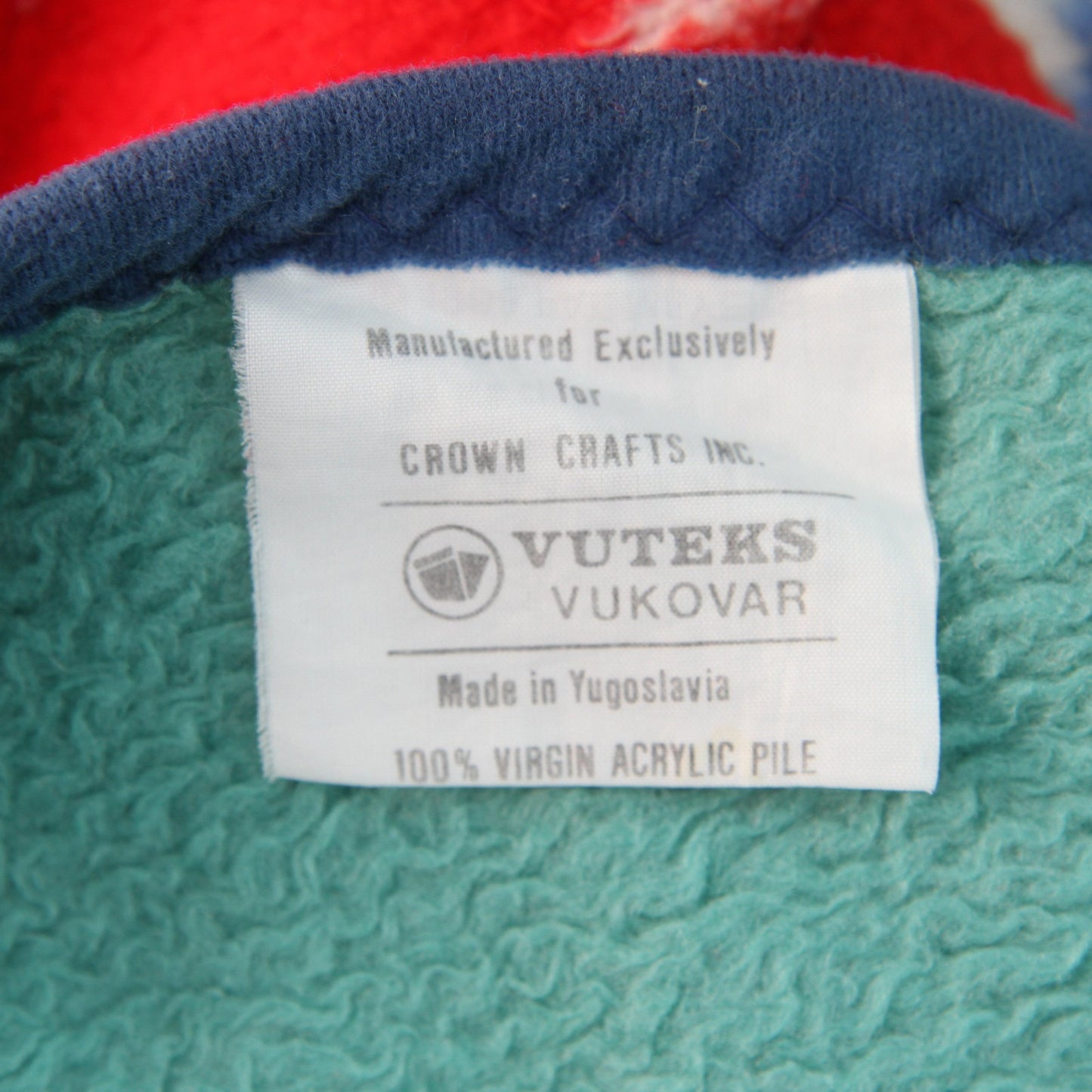Vintage CrownCraft Yuteks Vukovar Acrylic Blanket Throw Polar Bears  60"W X 80"L