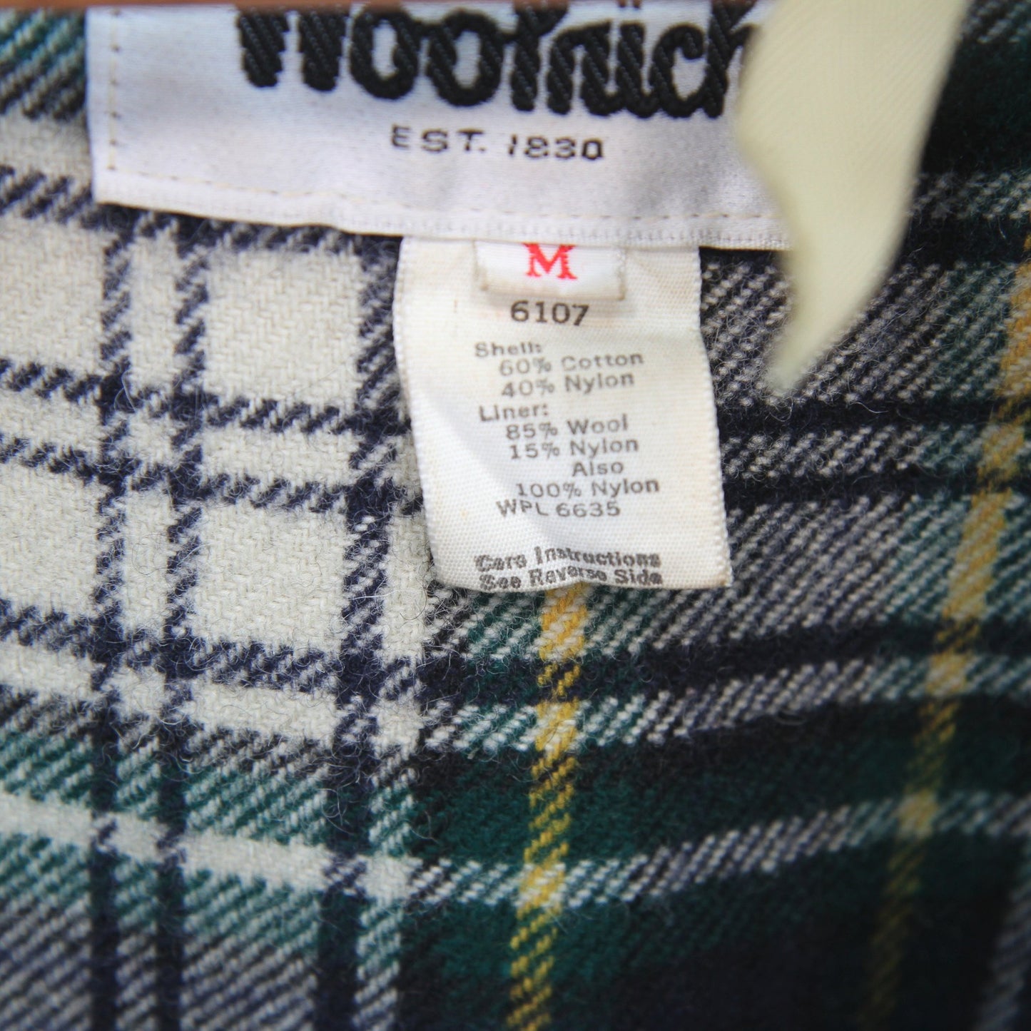 Vintage Woolrich Spruce Barn Chore Jacket 6107 Medium Hooded Zipper Snaps