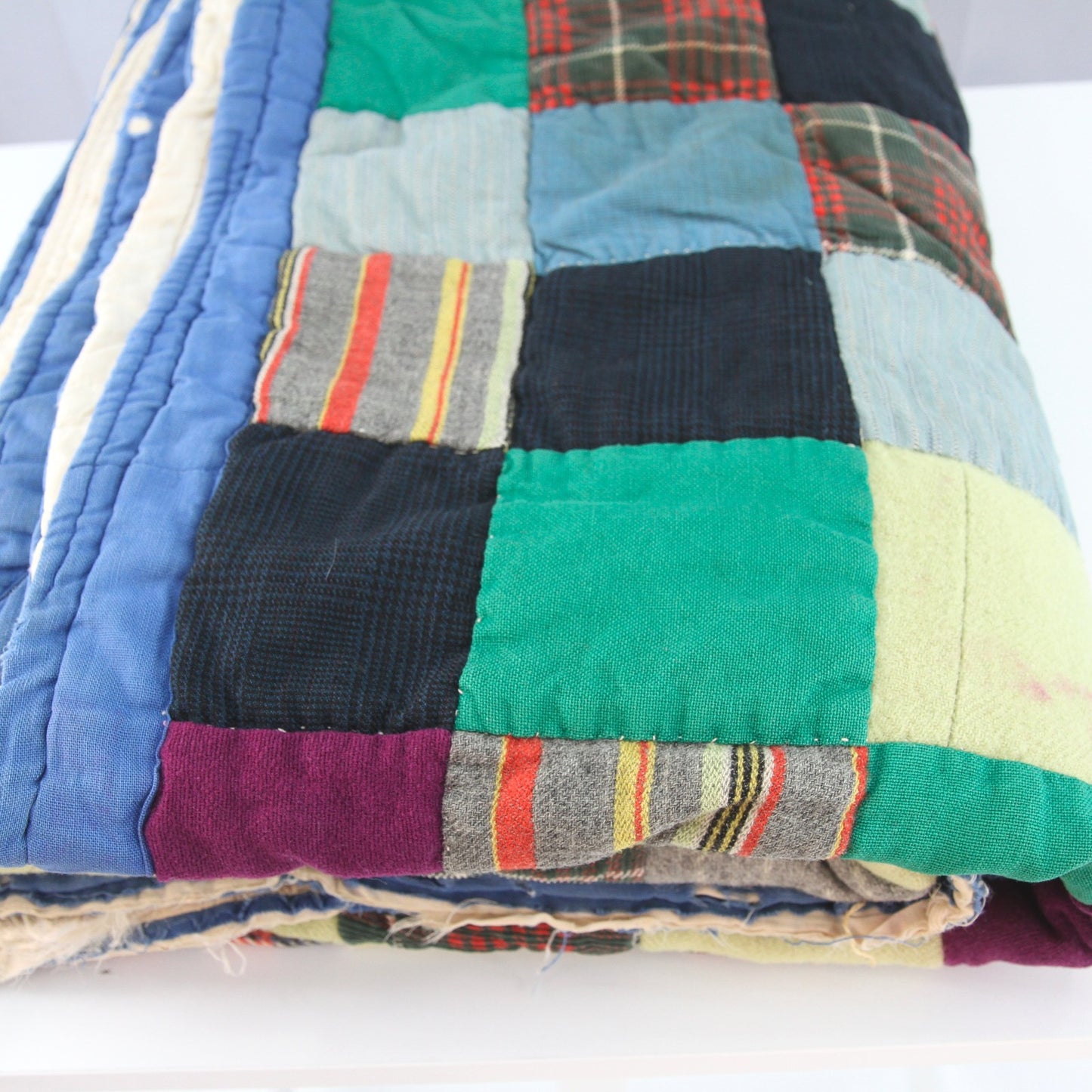 Vintage Hand Sewn Quilt Bed Cover Heavy 5.65LB 56W X 76L