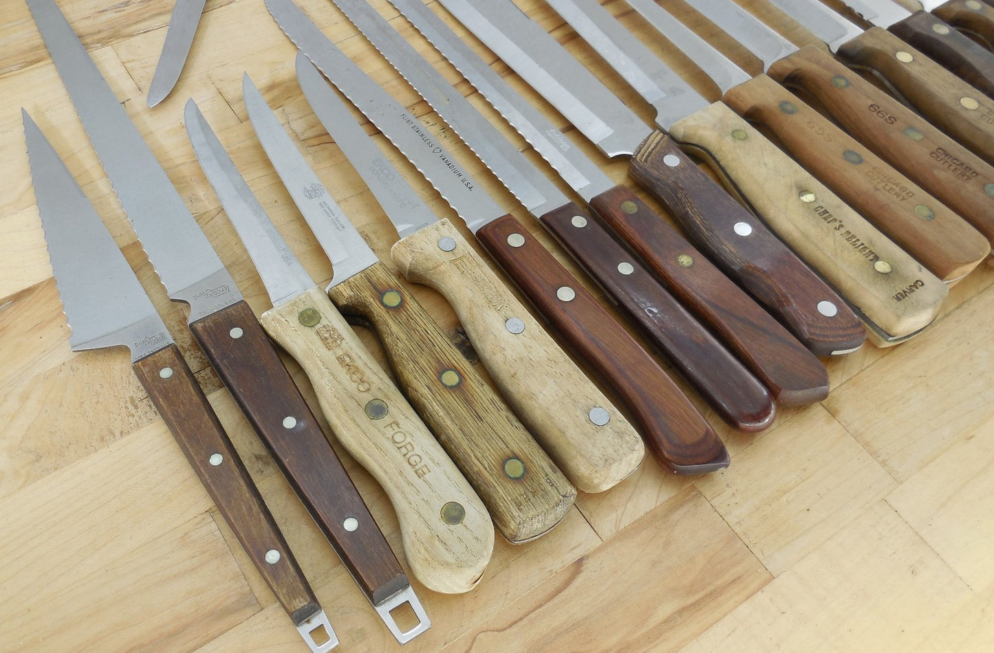 22 Lot Vtg. Wood Handle Kitchen Chef Knives Ekco Hanford Robeson Chicago Giesser