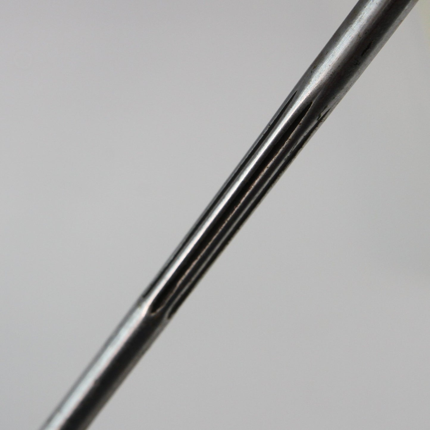 Acushnet Bulleye John Ritter Jr OS M5P Putter Brass Mallet Leather Grip Ambidex