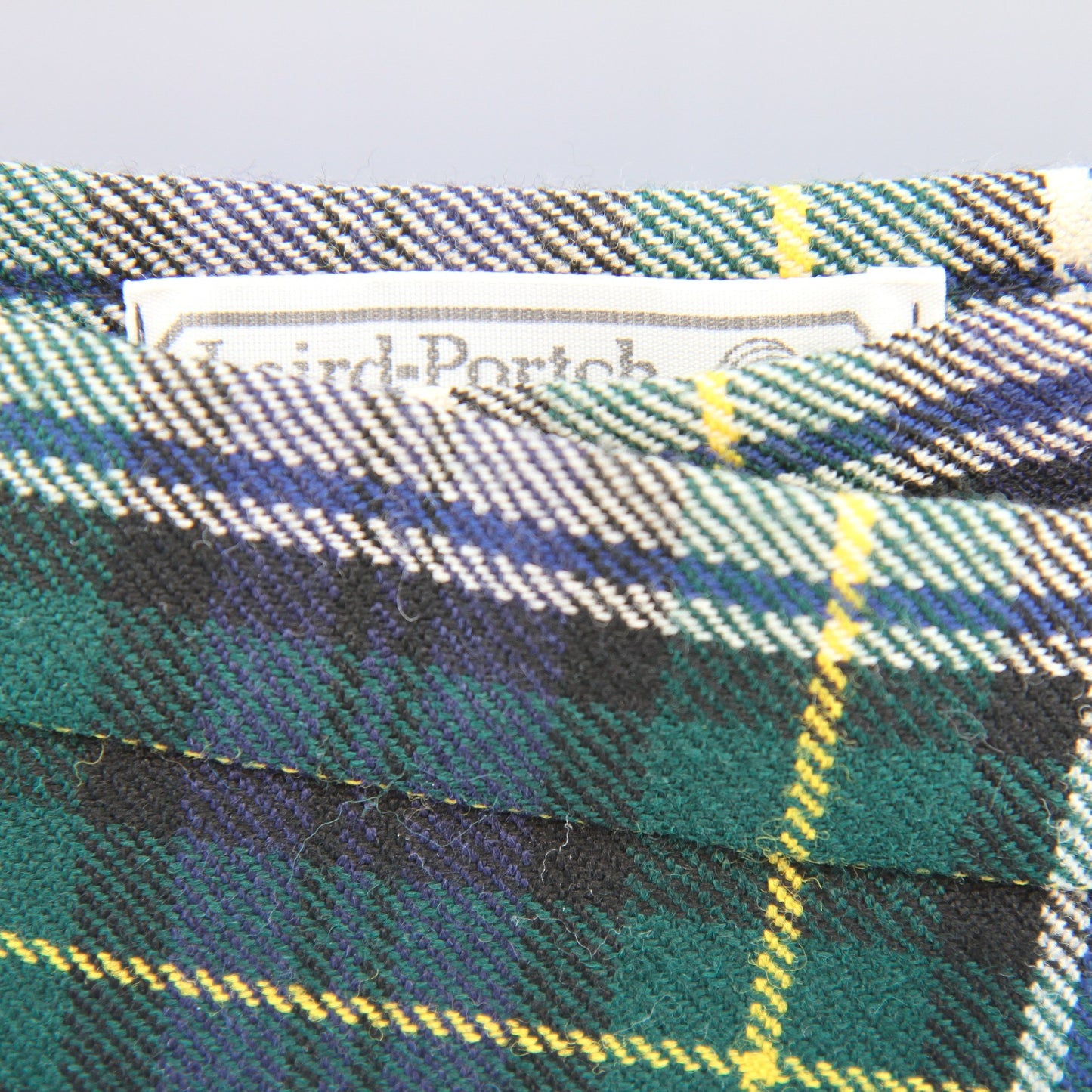 Laird-Portch Gordan Tartan Plaid Skirt Pleated Flat Front Leather Belt Waist 24"