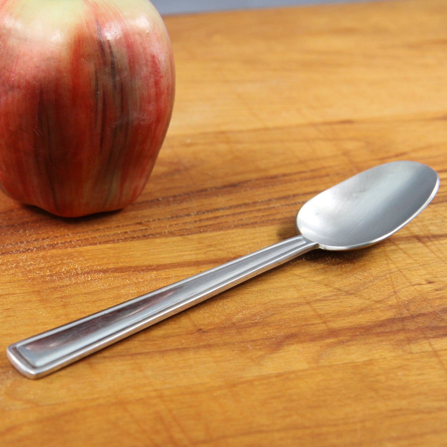 Pfaltzgraff Chalfonte Glossy Teaspoon 6 3/4"