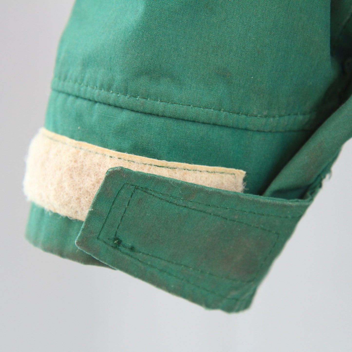 Vintage Woolrich Spruce Barn Chore Jacket 6107 Medium Hooded Zipper Snaps