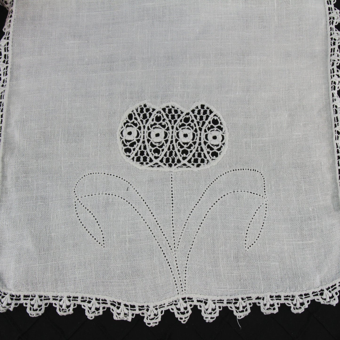 Vintage Fine Linen Table Runner Lace Inserts Drawn Work Design 30 1/2 x 14