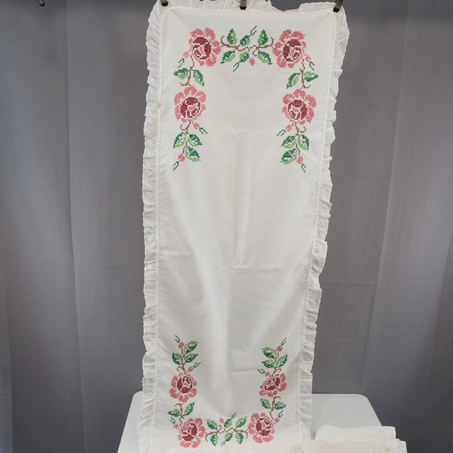 Set of 3 Vintage Cloth Table Runners Embroidered MCM Special