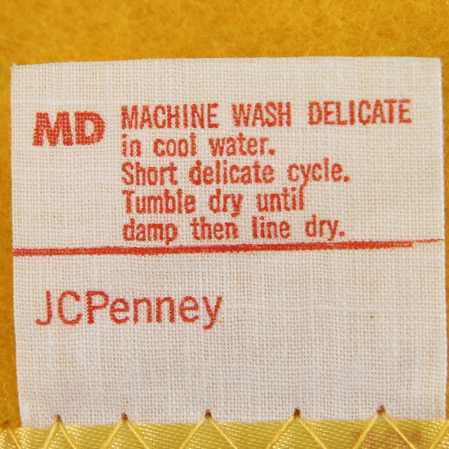 Vintage JC Penney Yellow/Gold Blanket 3 Stripe Faux Piped Binding  88"W X 90"L