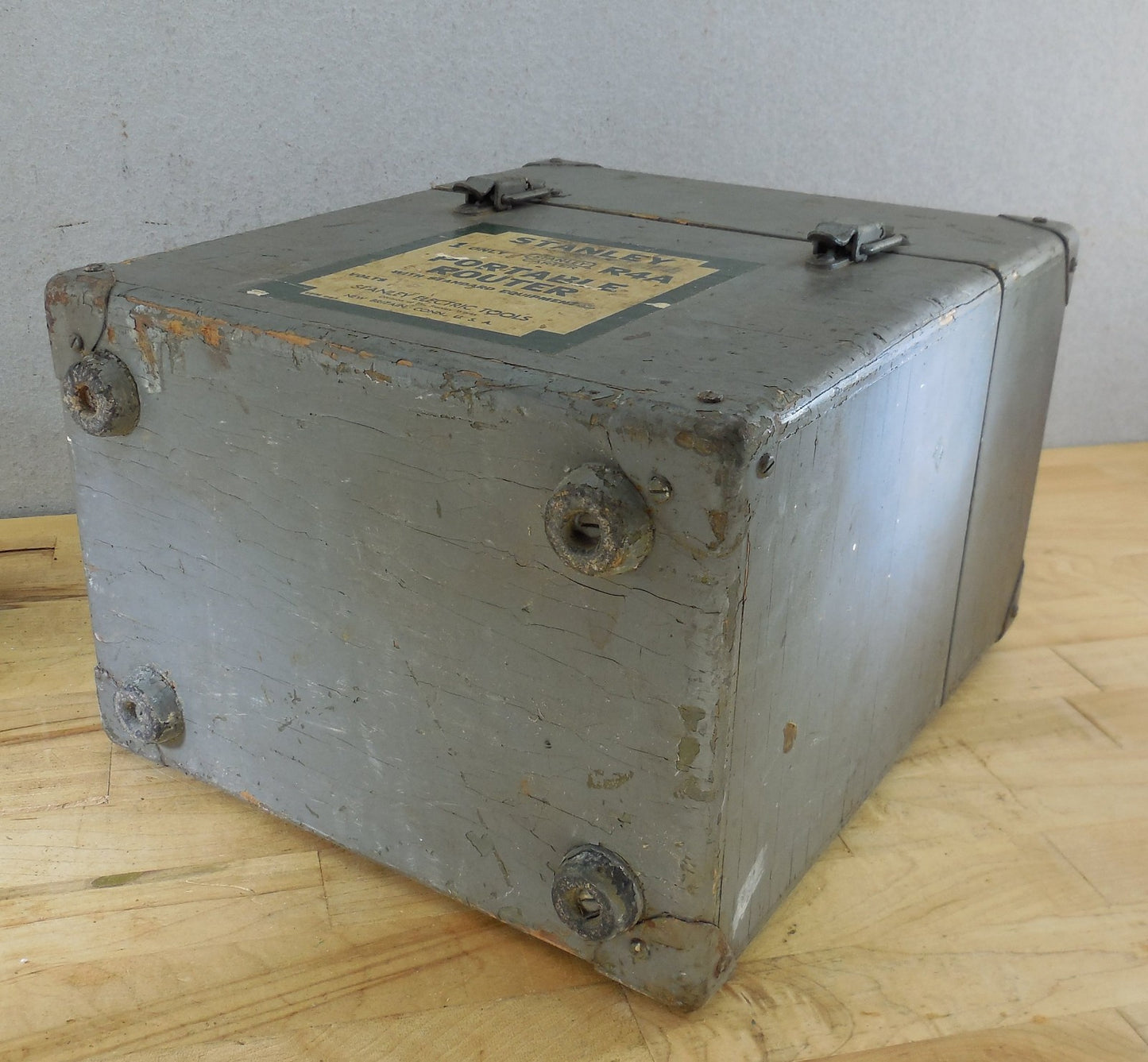 Vtg. Stanley Carter USA Wood Router Tool Case Box R4A Portable Router