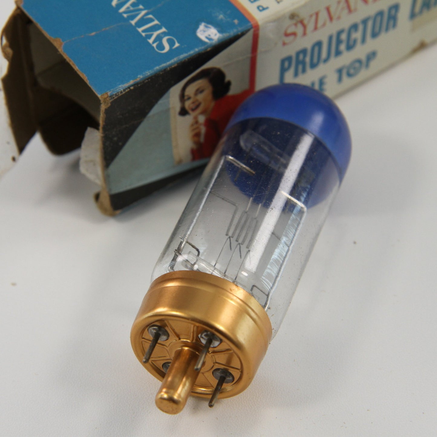 Vintage Sylvania DAK Blue Top & Kondo CLS Projector Lamps